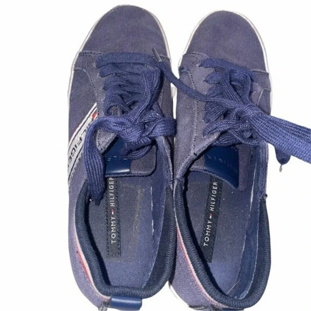 Sneakers TOMMY HILFIGER Low Cut Lace-Up Sneaker blue-red-white SZ 6.5 M